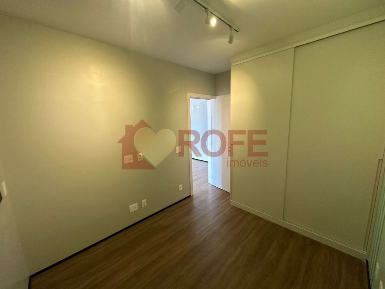 Foto 9 - RF34082