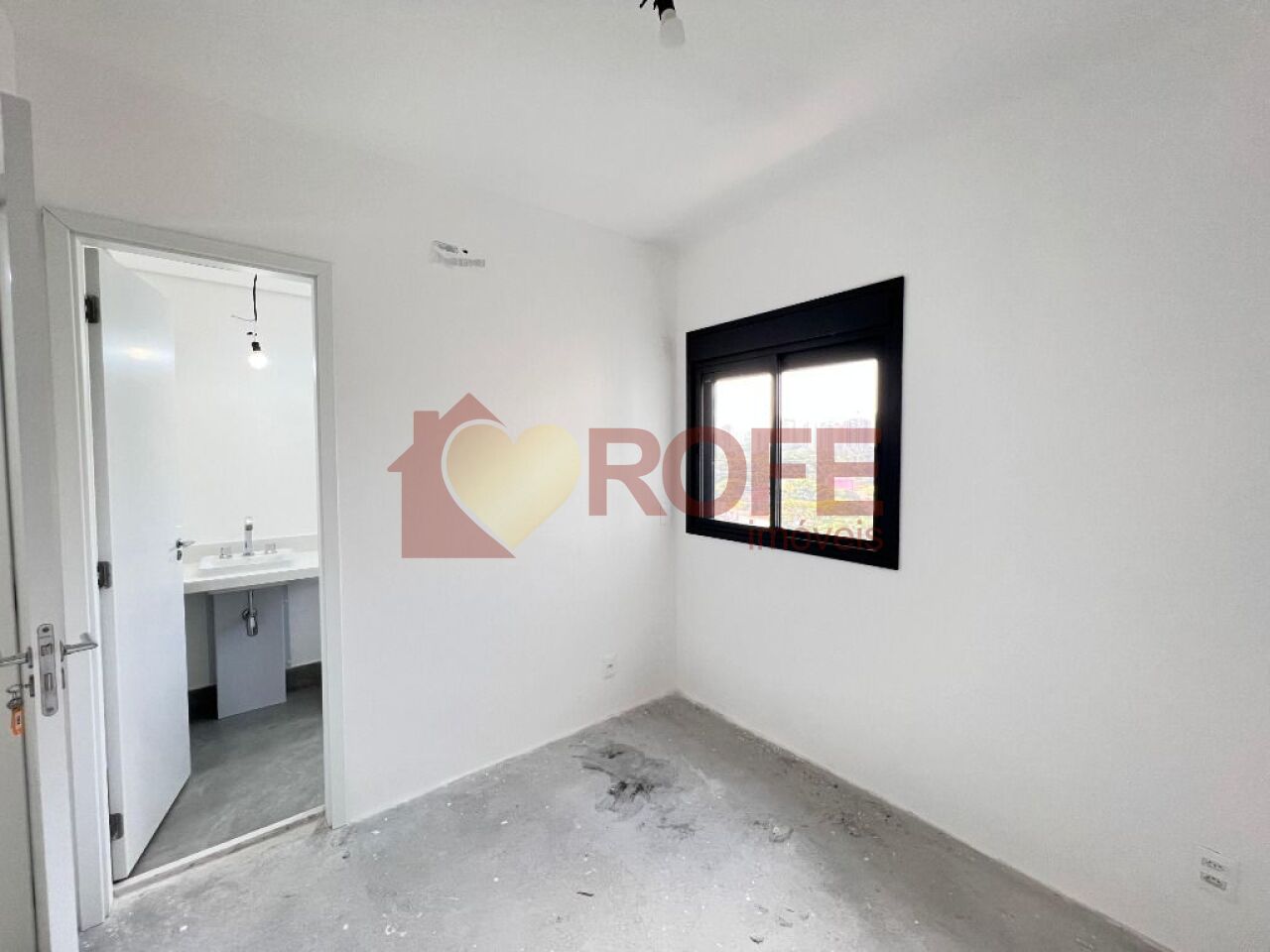 Foto 8 - RF34114