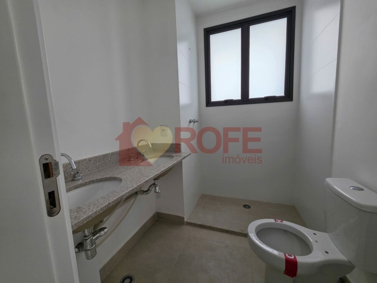 Foto 11 - RF34184