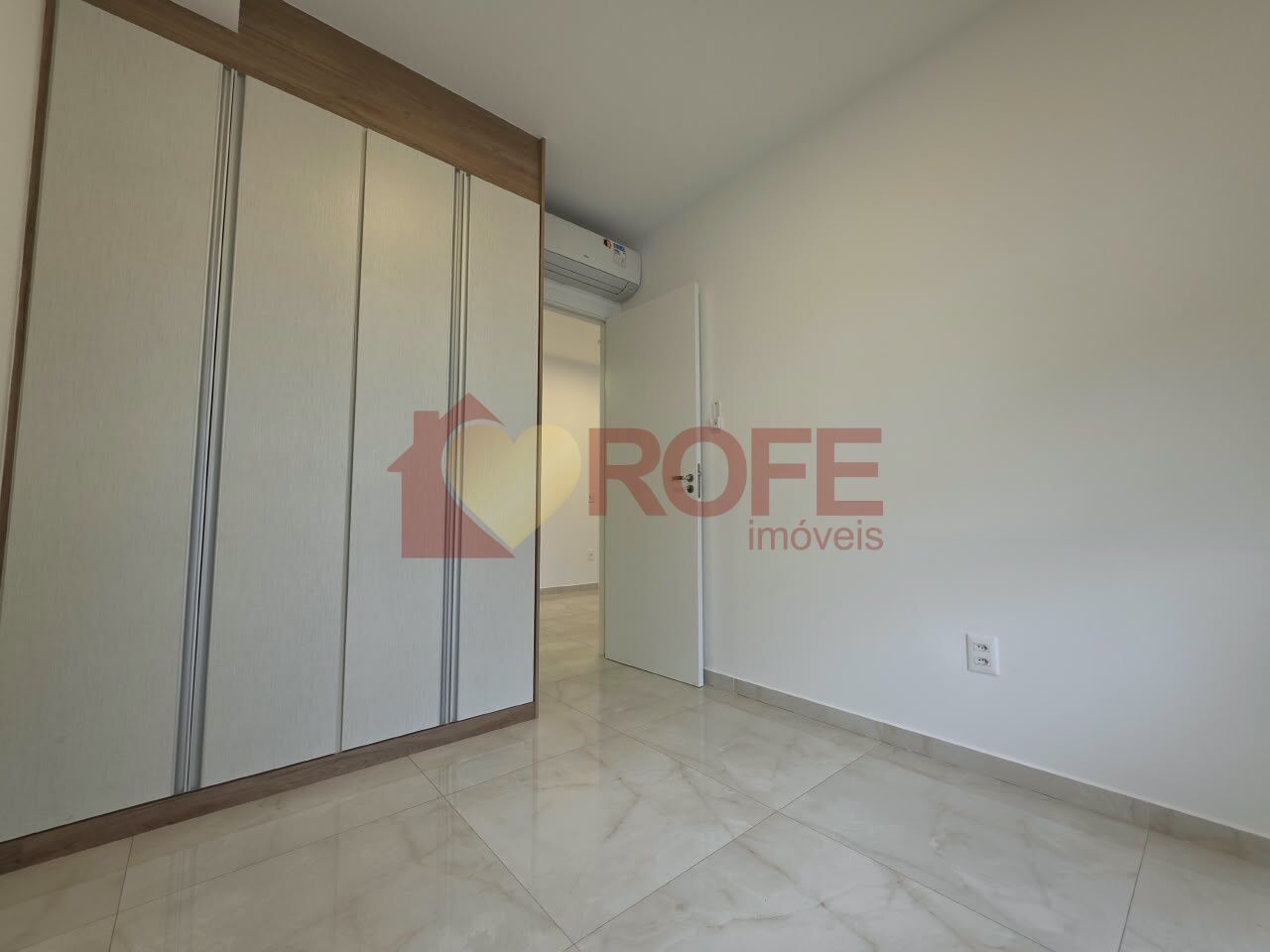 Foto 16 - RF34211