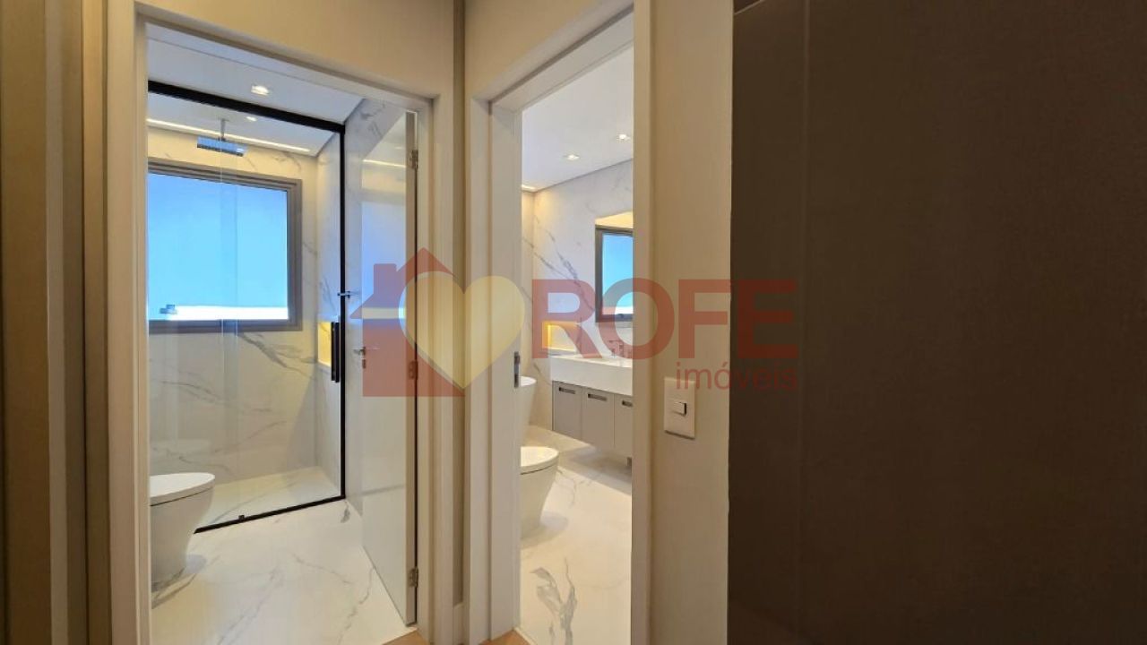 Foto 8 - RF34300