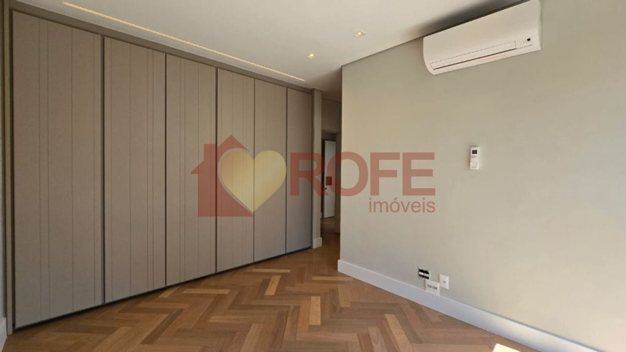 Foto 5 - RF34300