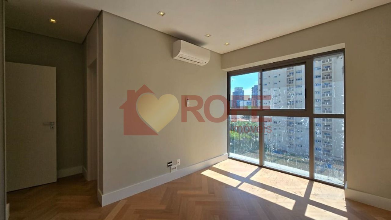 Foto 10 - RF34300