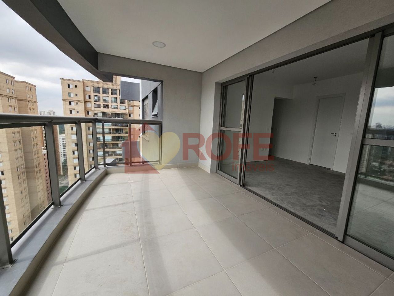 Foto 3 - RF34308