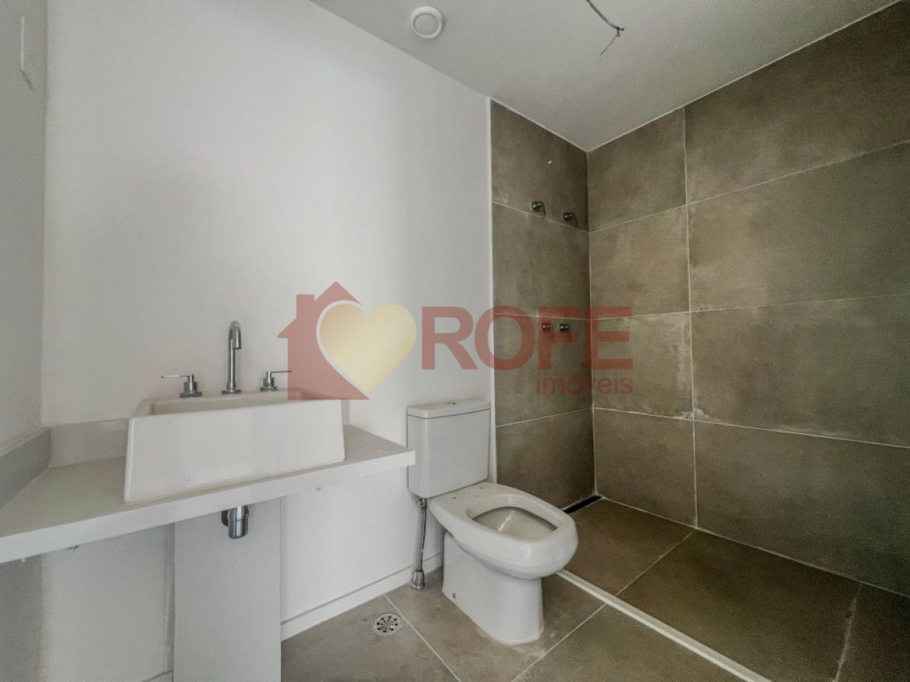 Foto 13 - RF34324