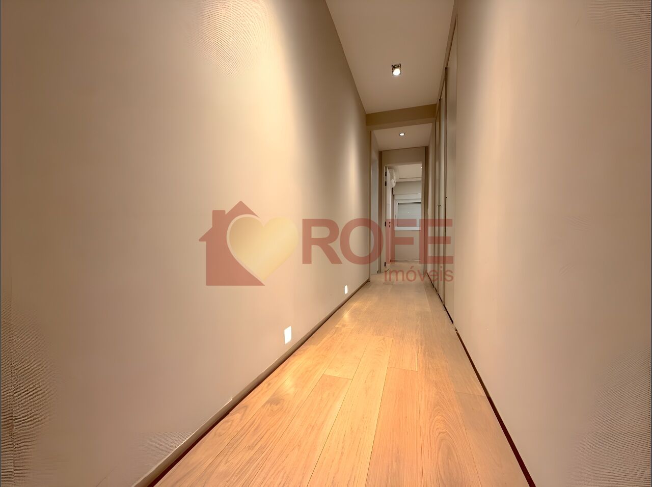 Foto 6 - RF34475