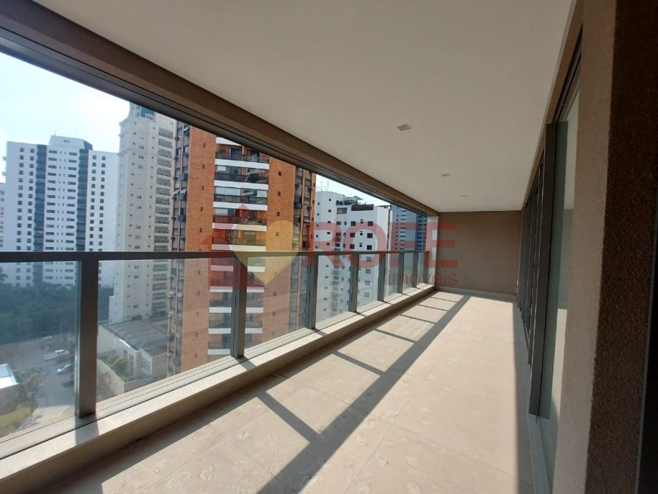 Foto 8 - RF34853