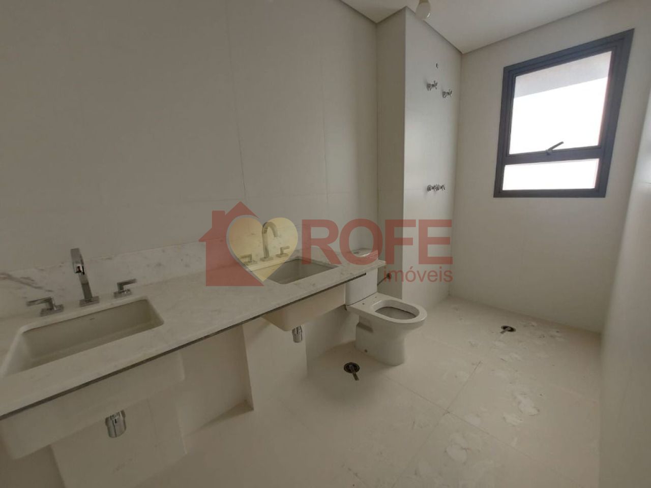 Foto 31 - RF34853