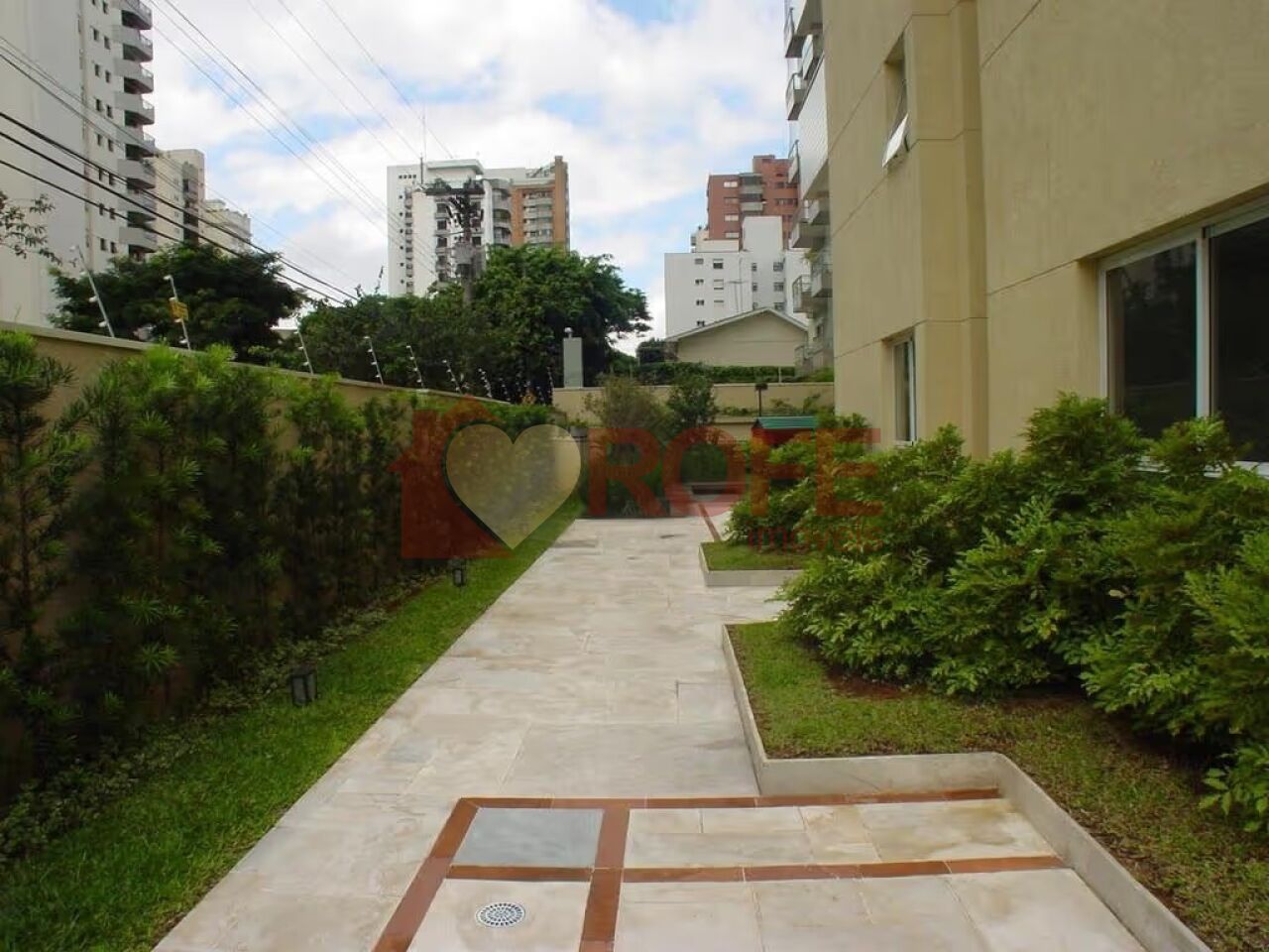 Foto 14 - RF34937