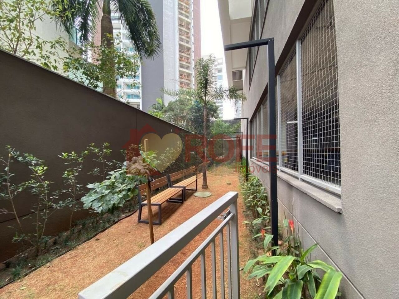 Foto 13 - RF35208