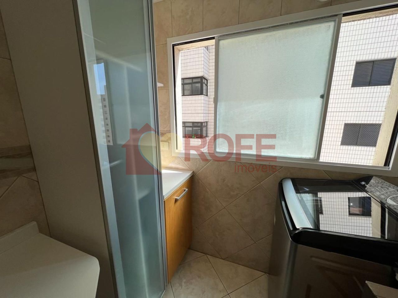 Foto 9 - RF35242