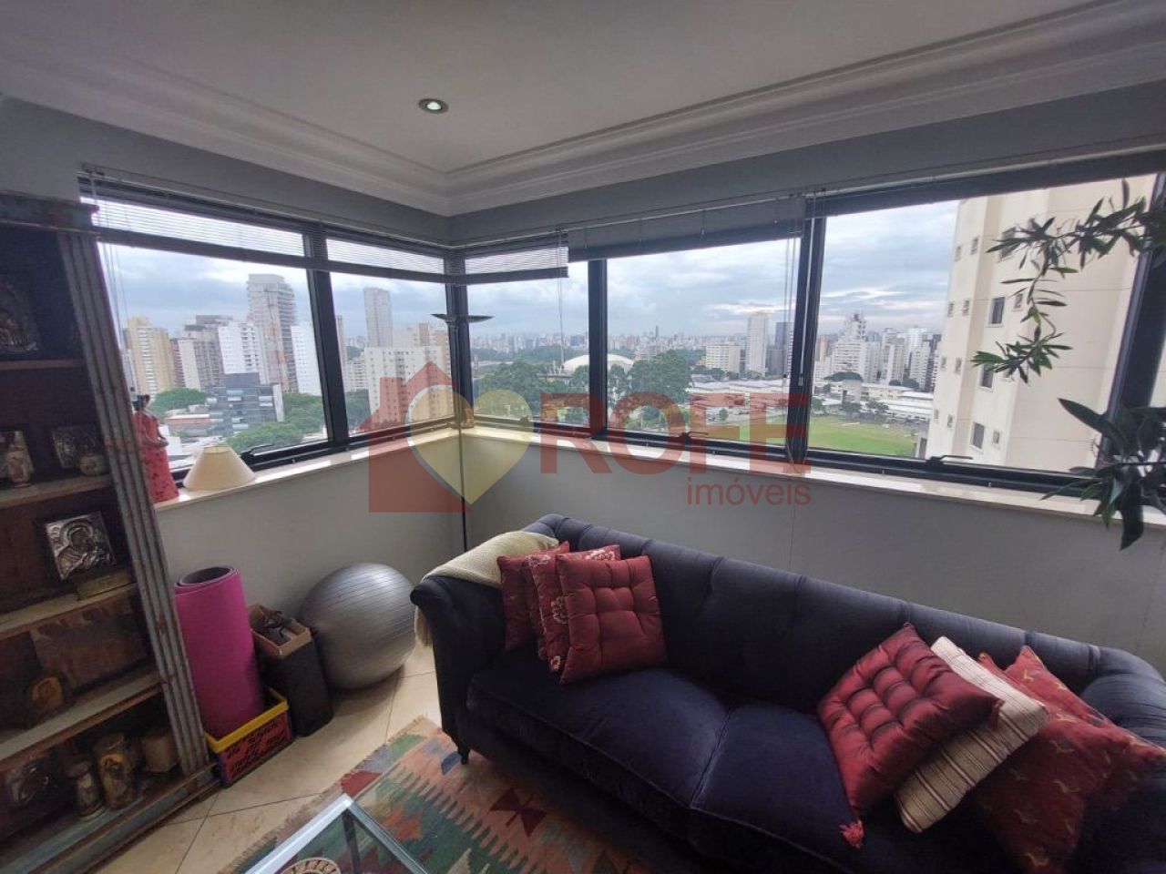 Foto 34 - RF35400