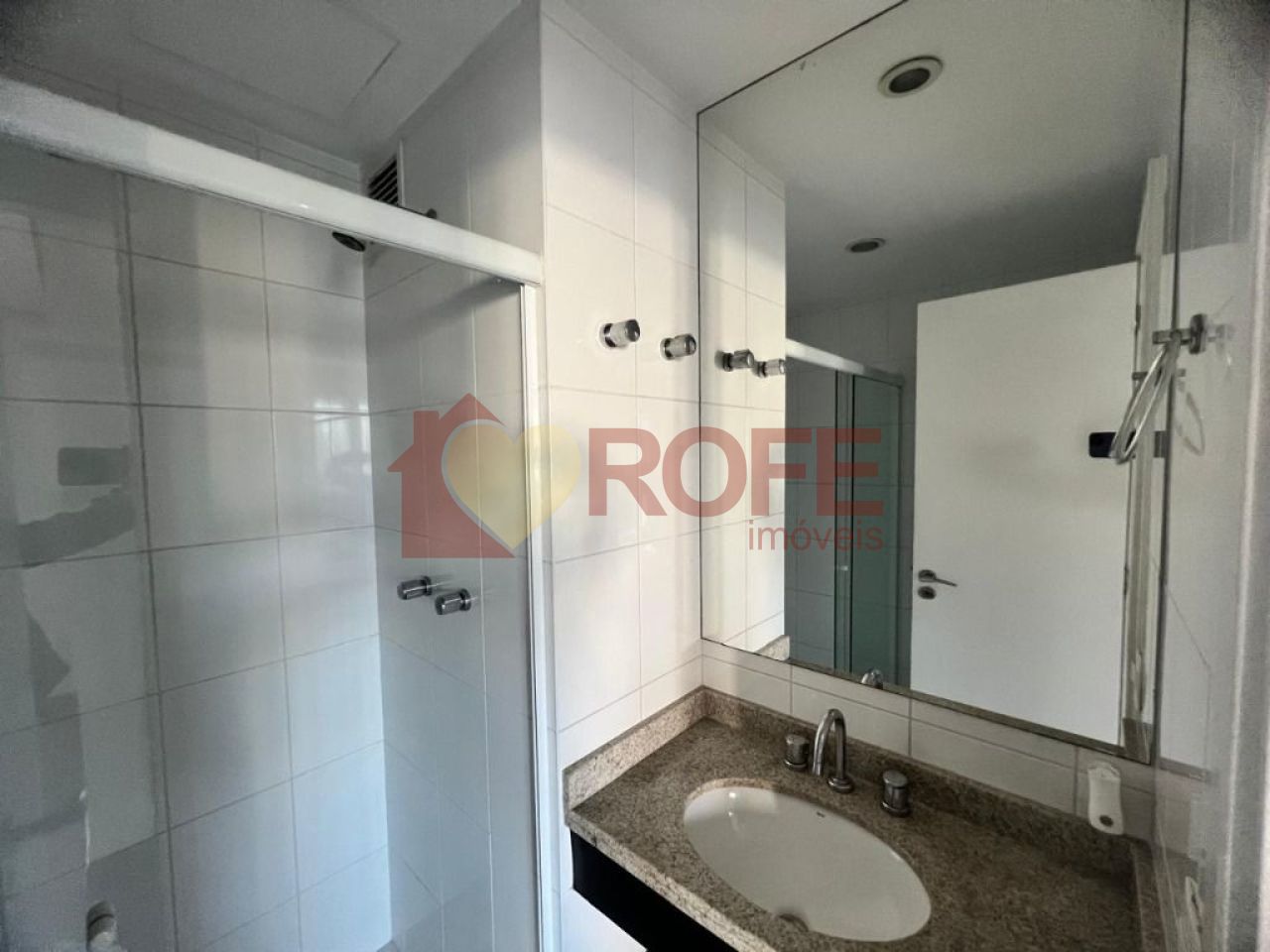 Foto 8 - RF35402