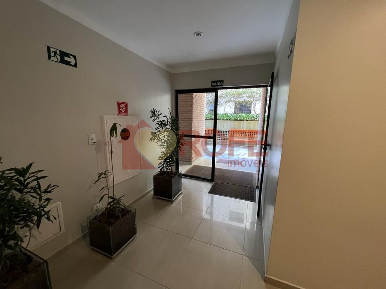 Foto 11 - RF35523