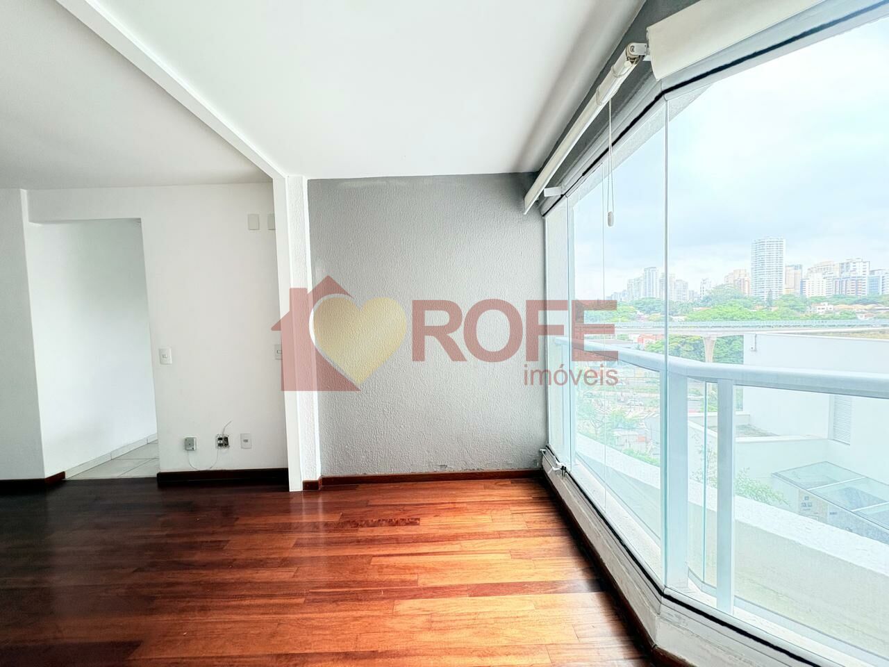 Foto 7 - RF35525