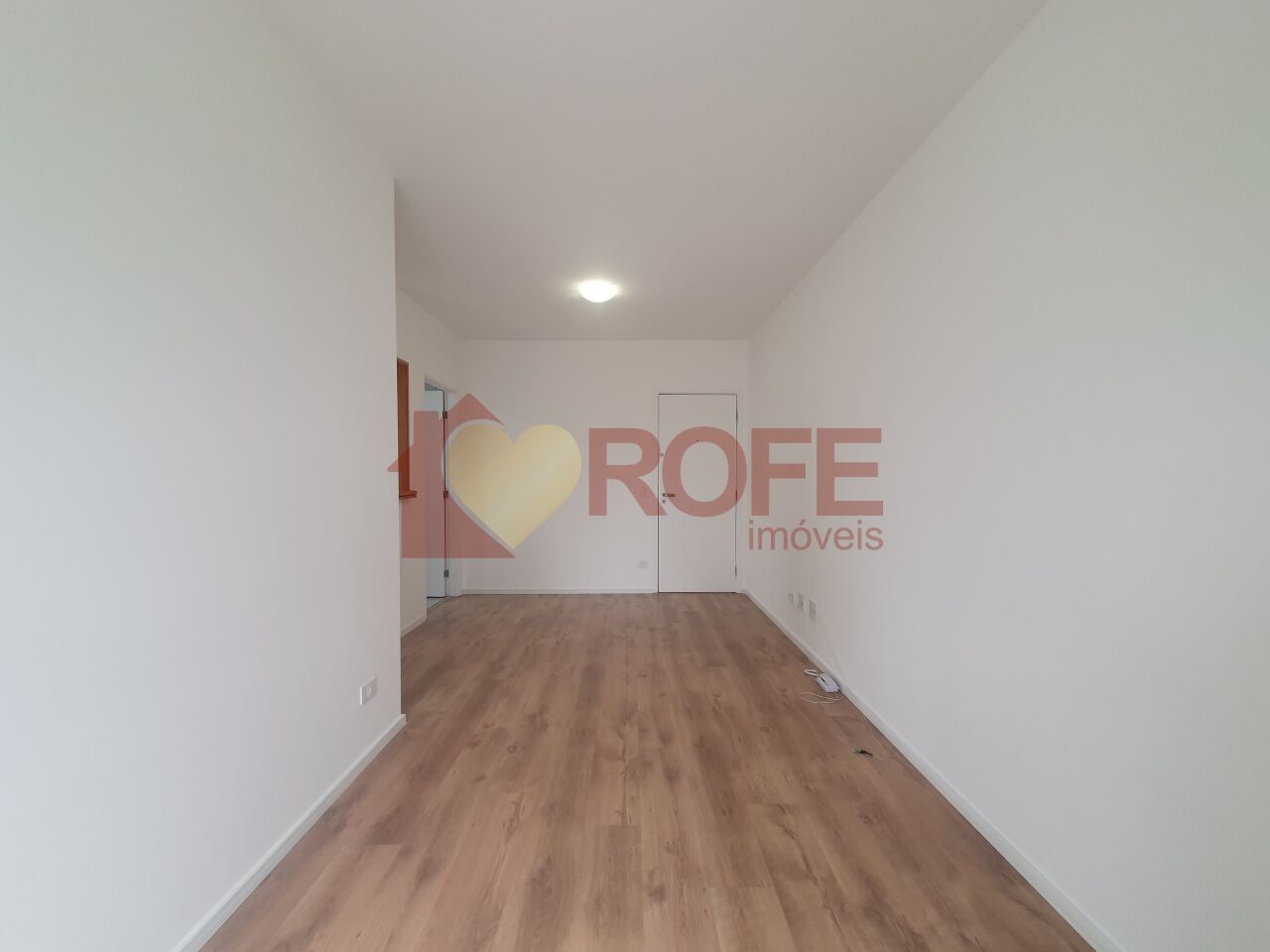 Foto 4 - RF35677