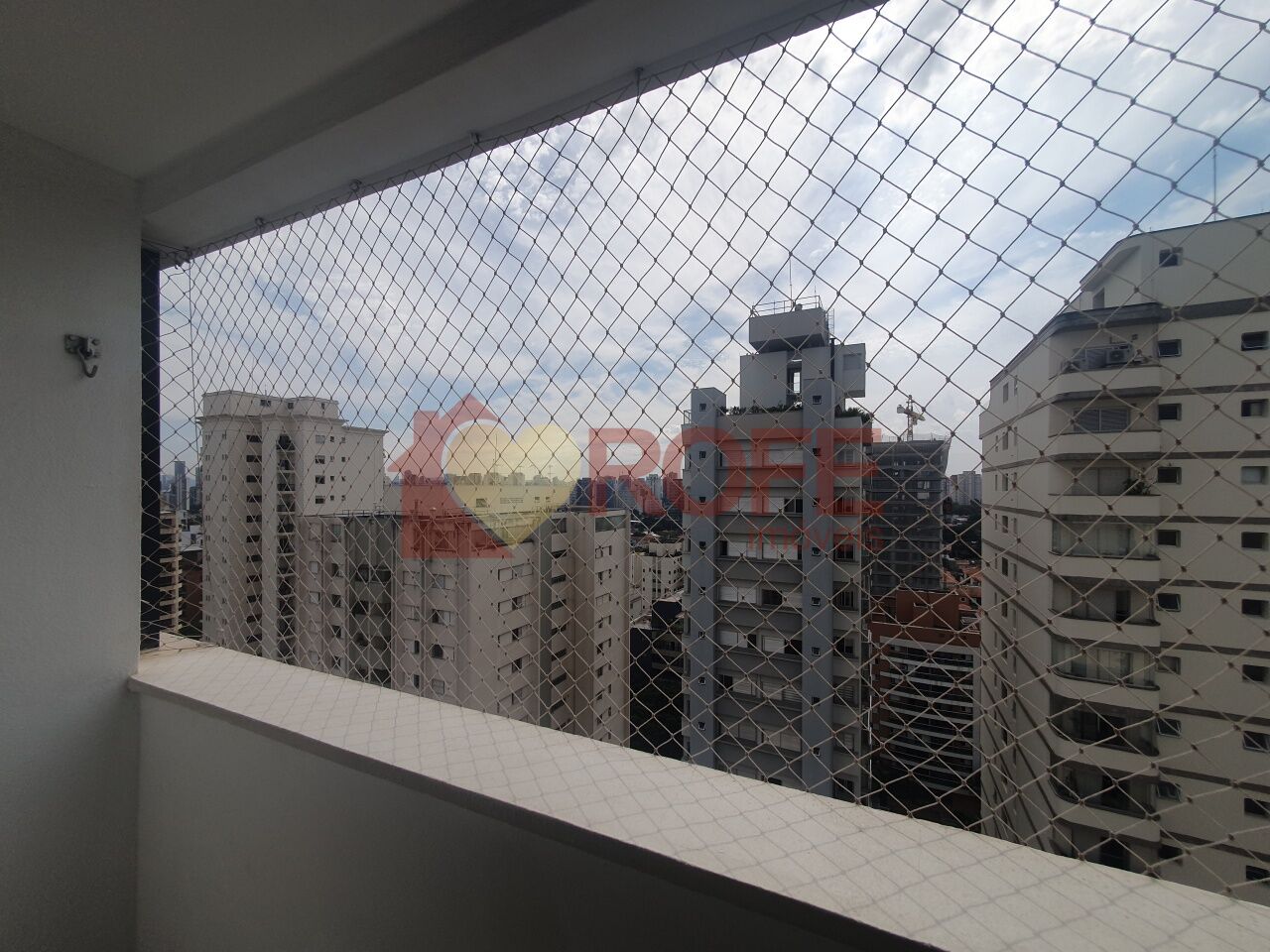 Foto 5 - RF35677
