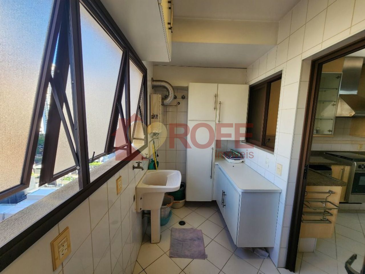 Foto 22 - RF35700