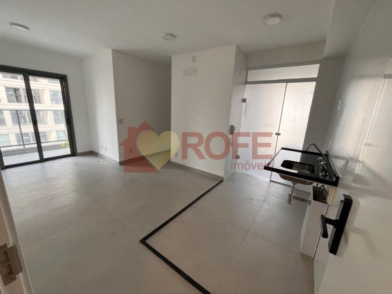 Foto 2 - RF35729