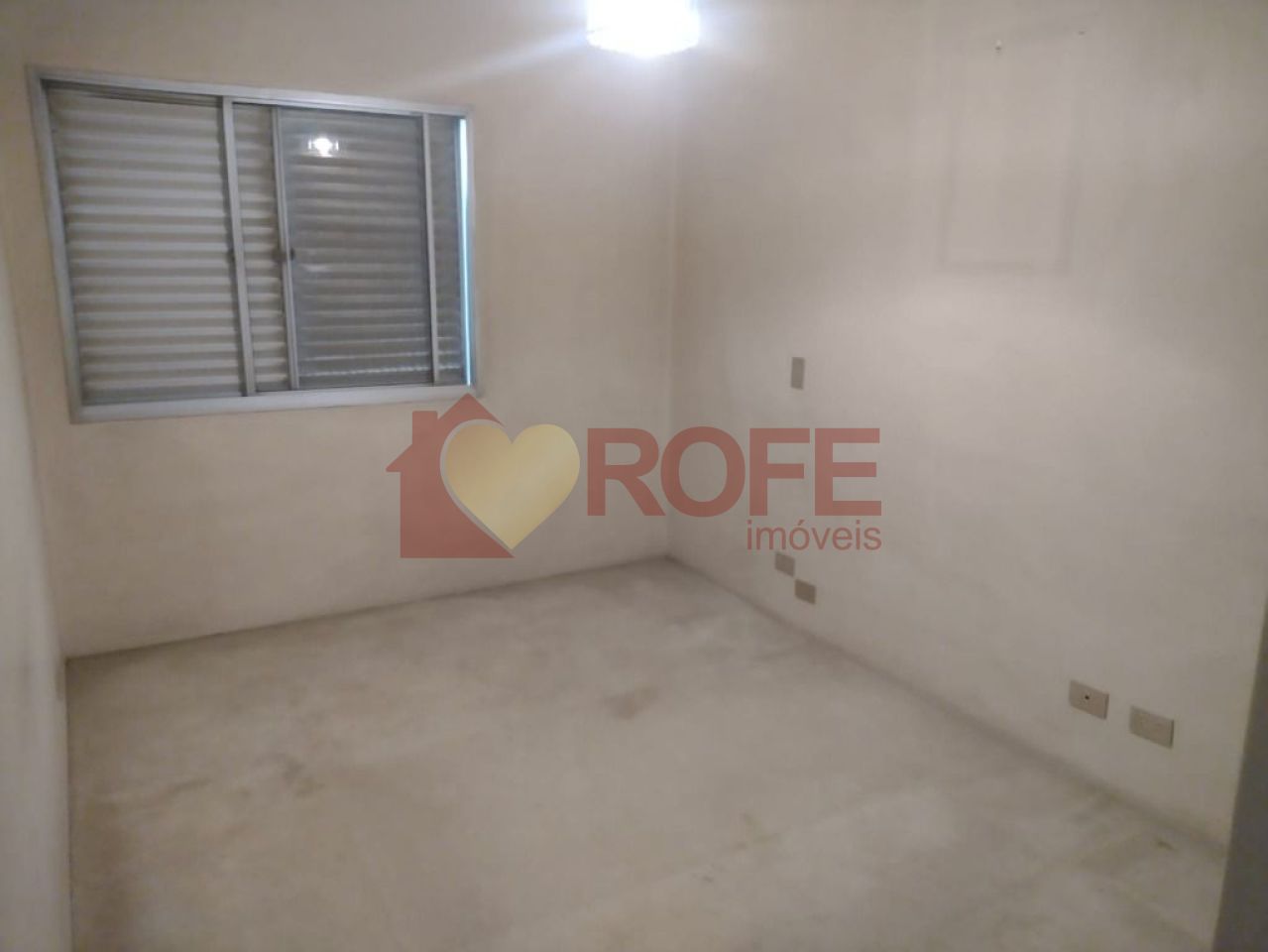 Foto 4 - RF35745