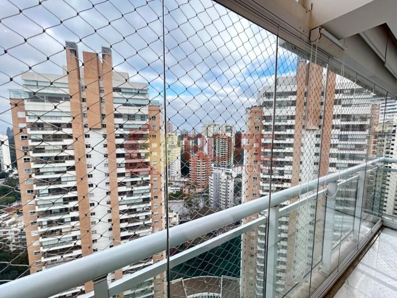 Foto 15 - RF35809