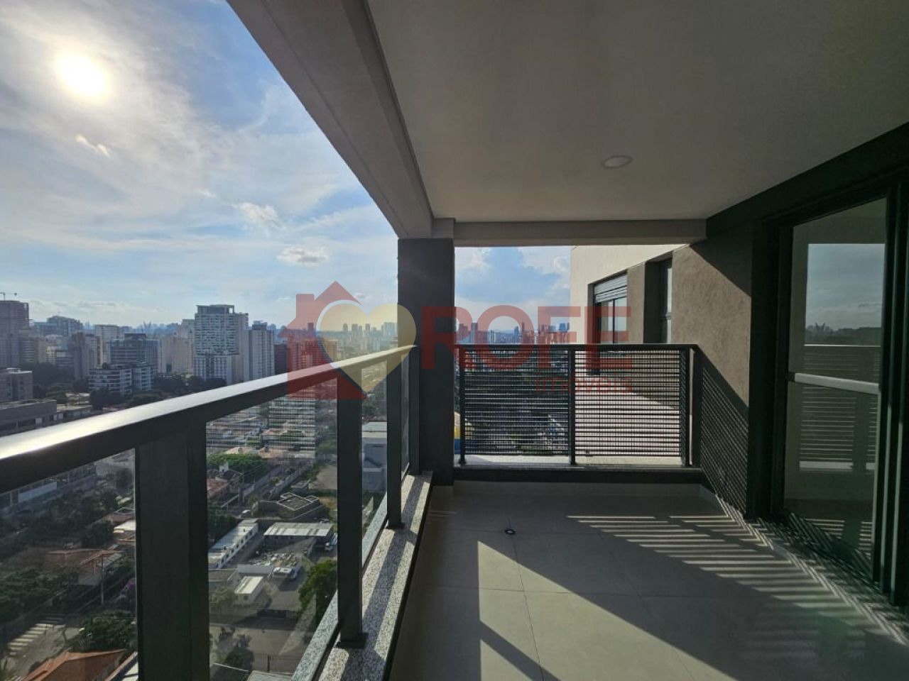 Foto 6 - RF35817