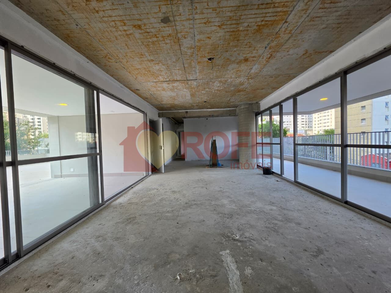 Foto 5 - RF35854