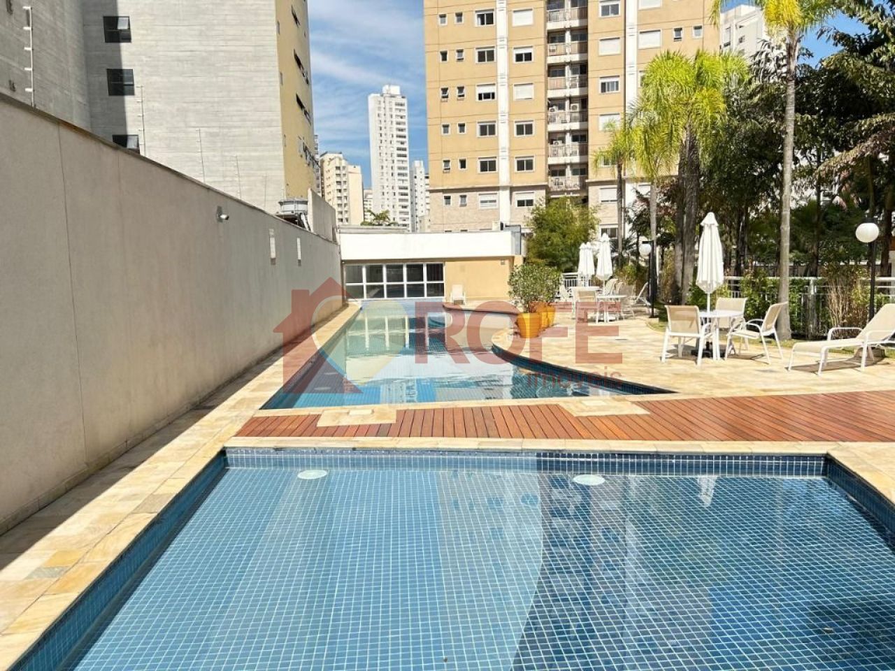 Foto 27 - RF35898