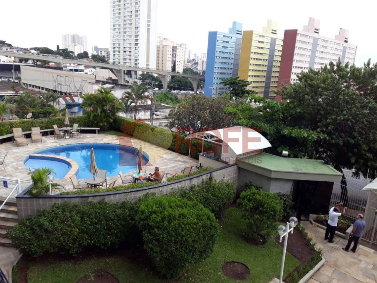 Foto 19 - RF35937