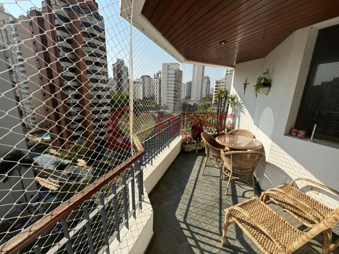 Foto 6 - RF35977
