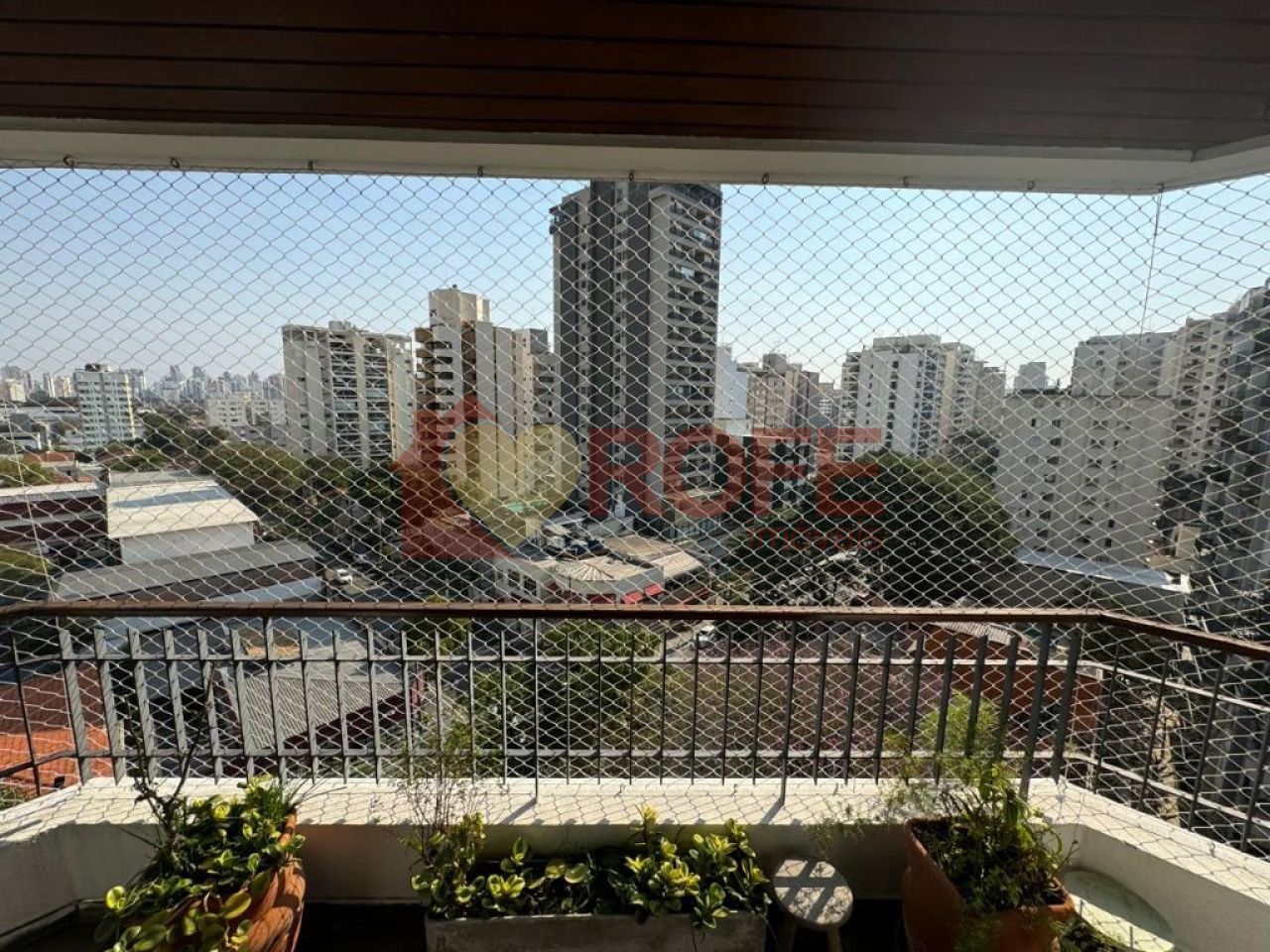 Foto 8 - RF35977