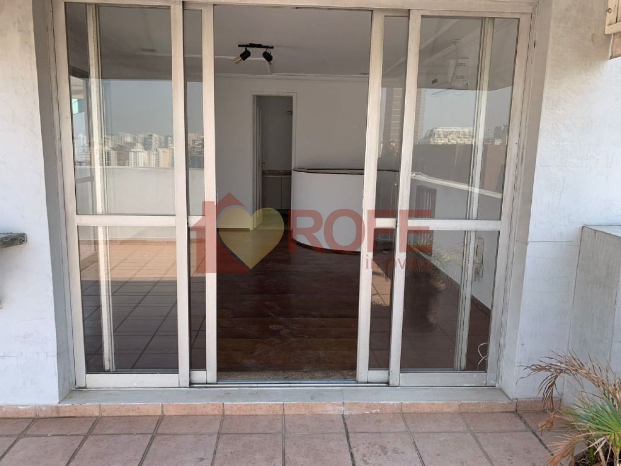Foto 49 - RF35988