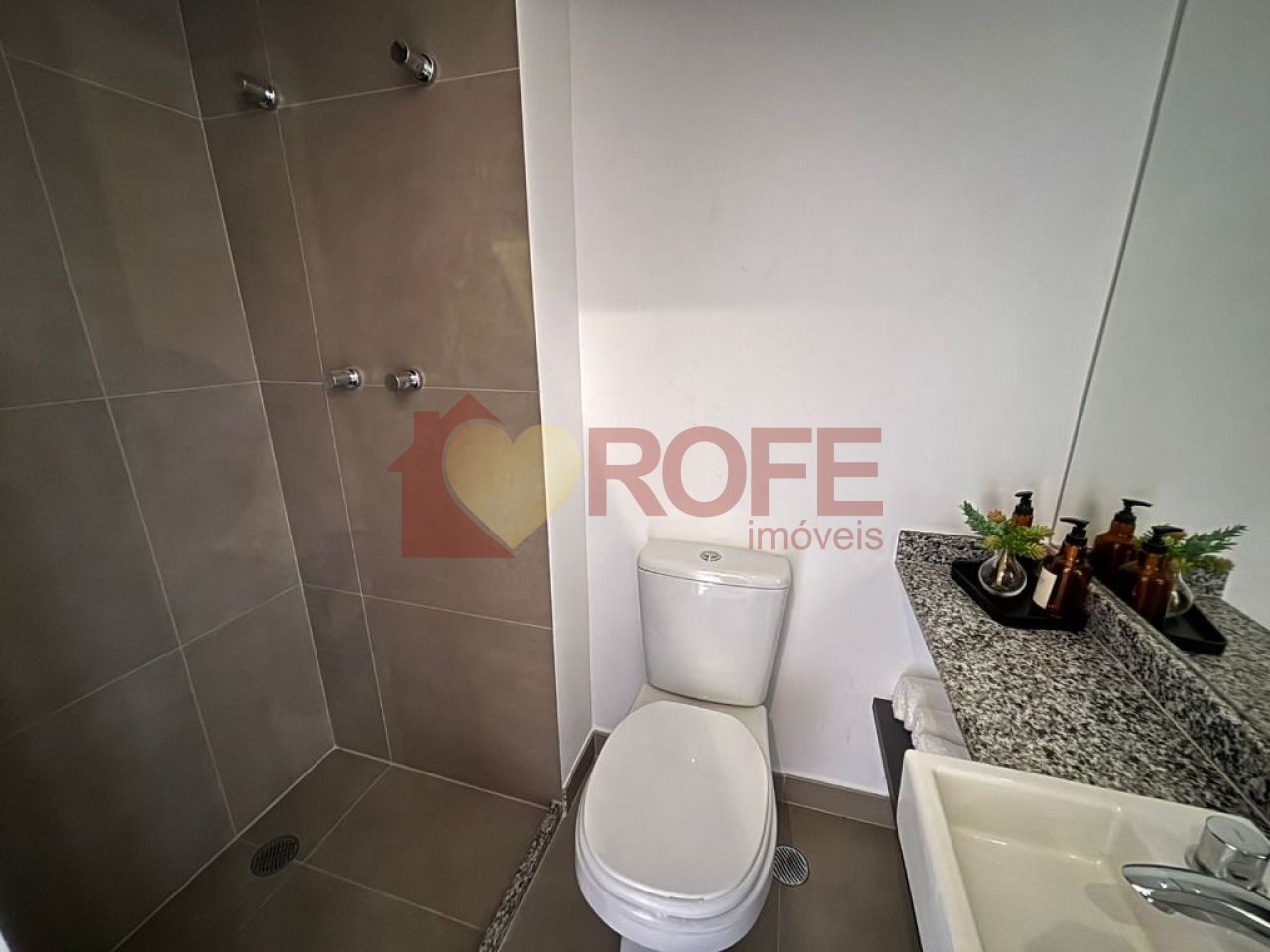 Foto 8 - RF36024