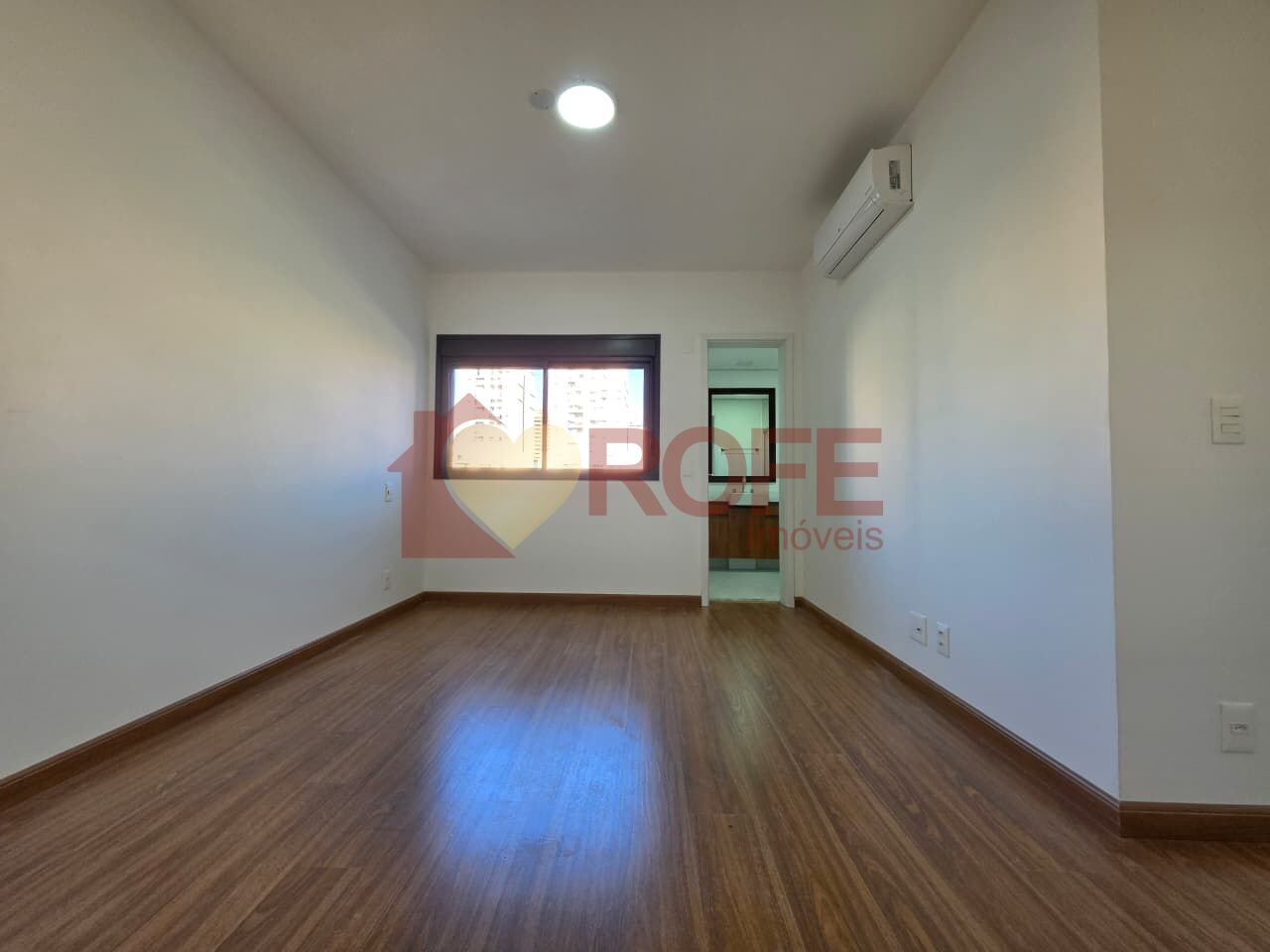 Foto 9 - RF36040
