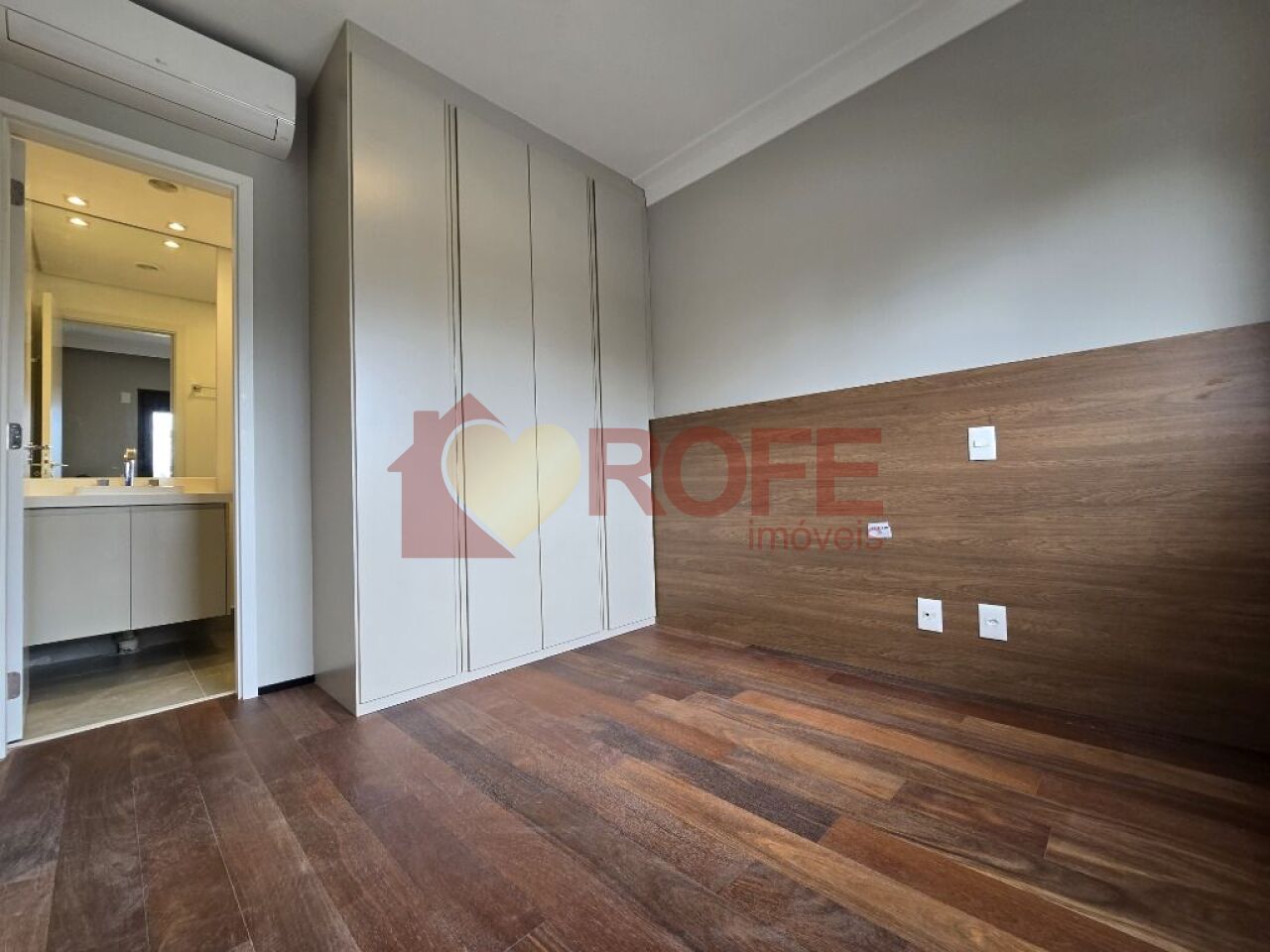 Foto 33 - RF36046