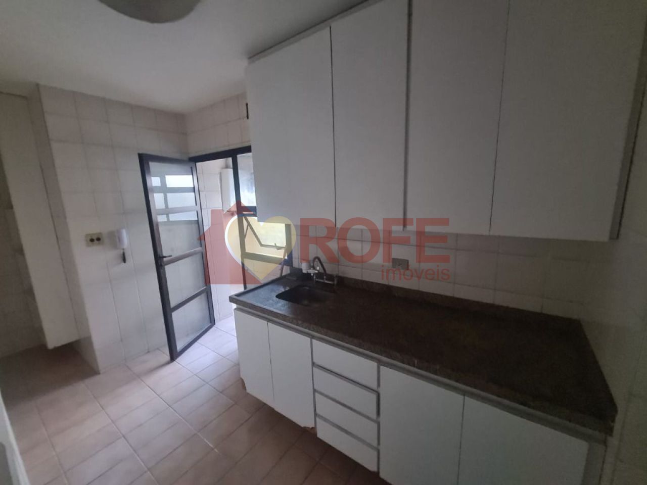 Foto 3 - RF36054