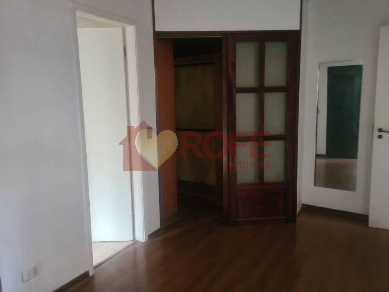 Foto 10 - RF36054