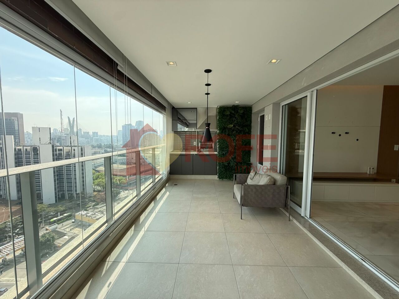 Foto 6 - RF36278
