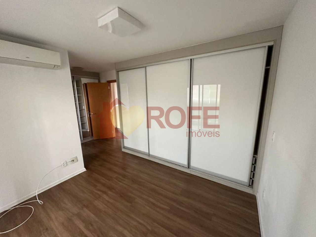 Foto 33 - RF36295