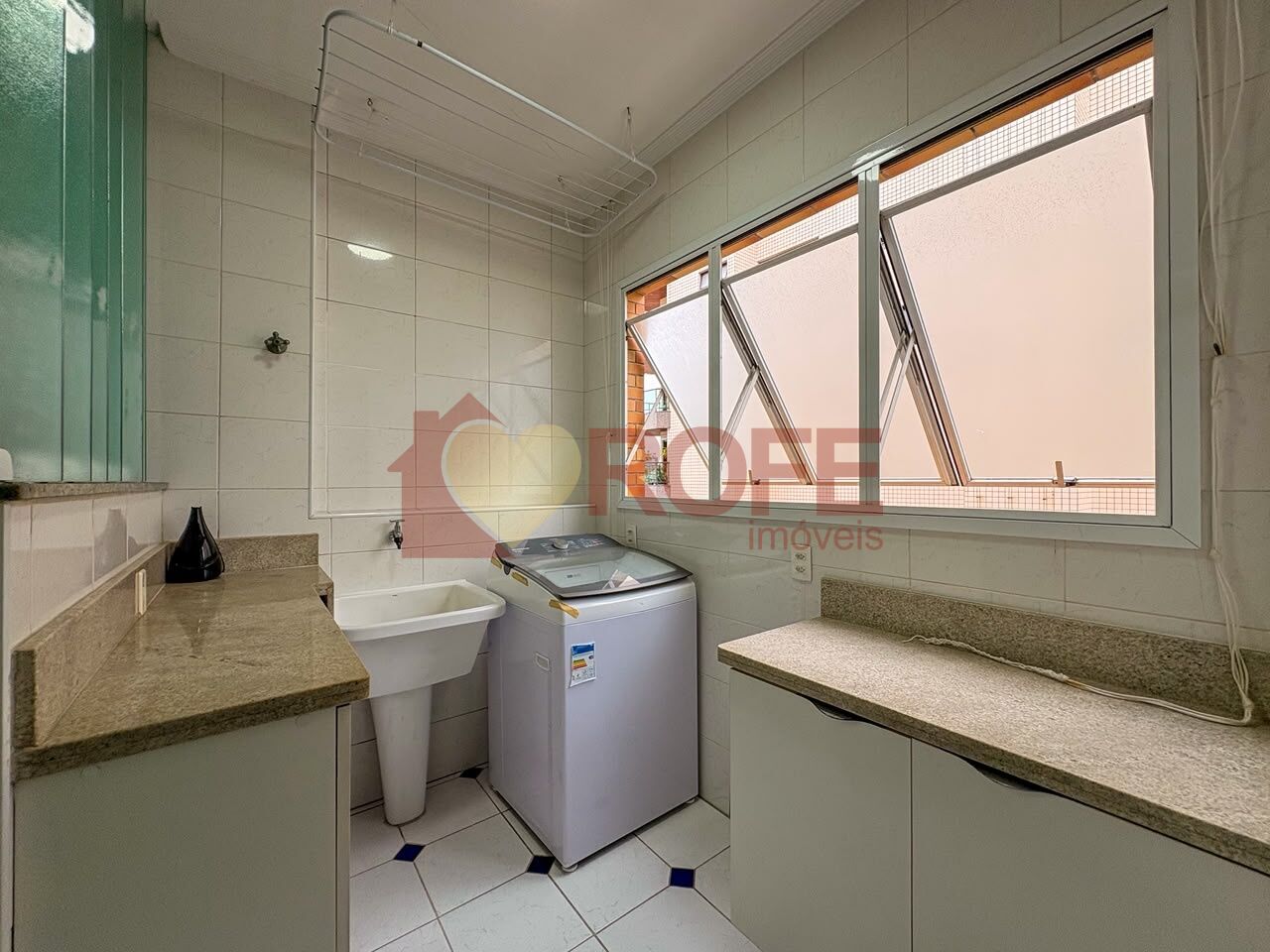 Foto 47 - RF36461
