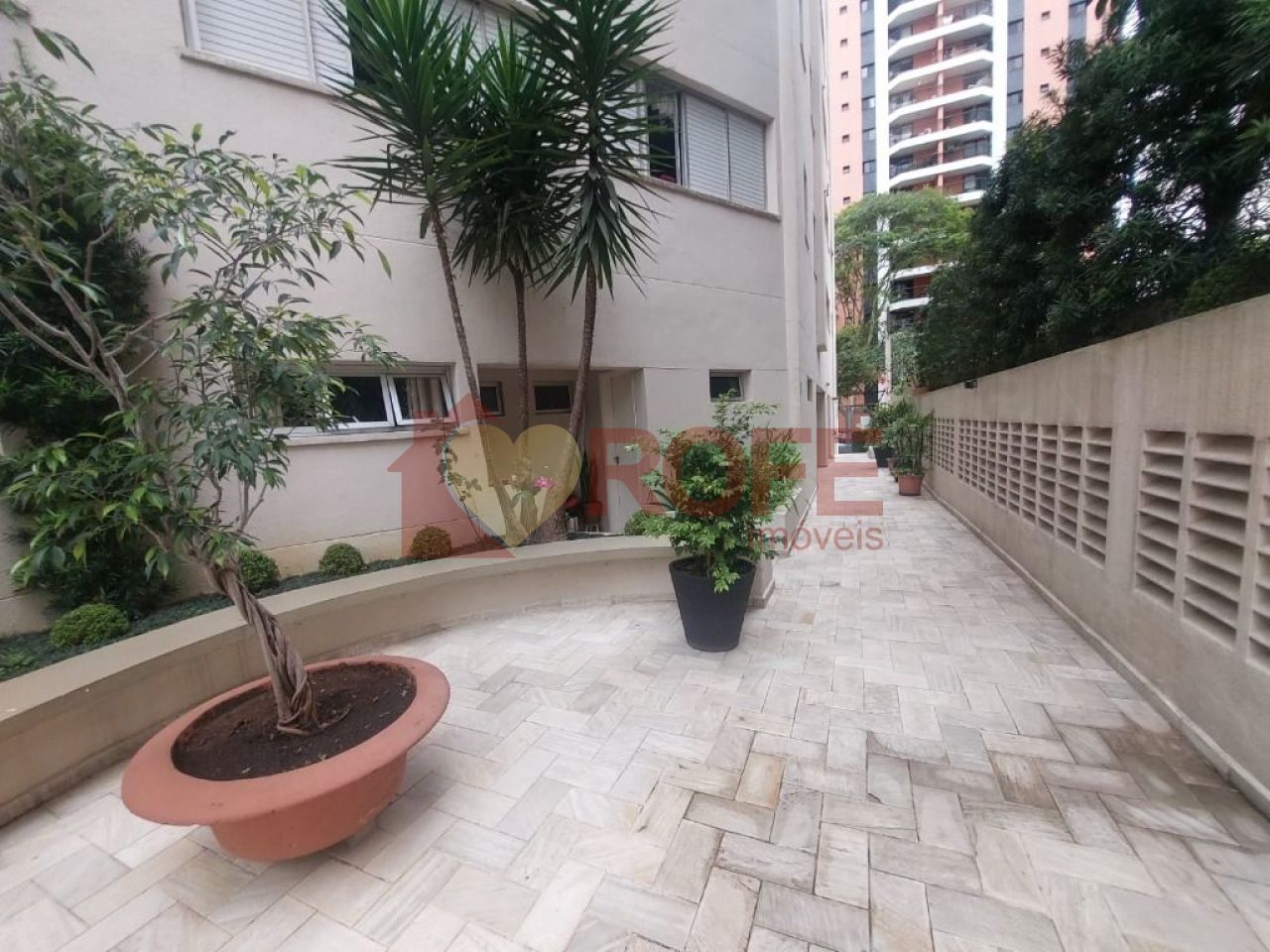Foto 46 - RF36526