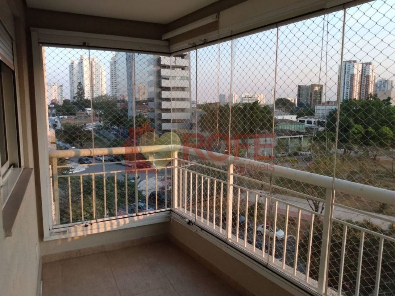 Foto 3 - RF36561