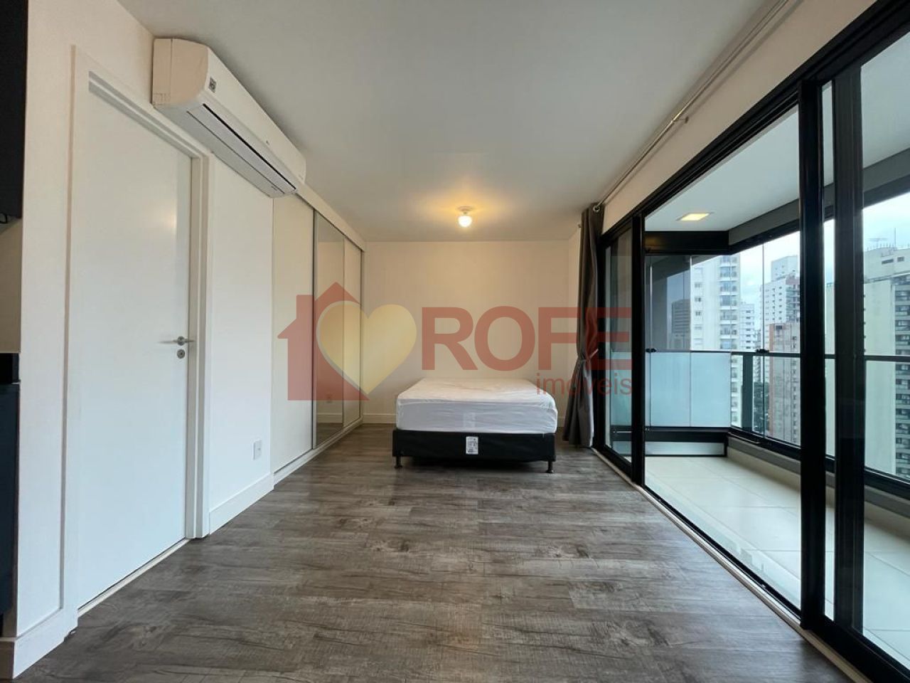Foto 3 - RF36580