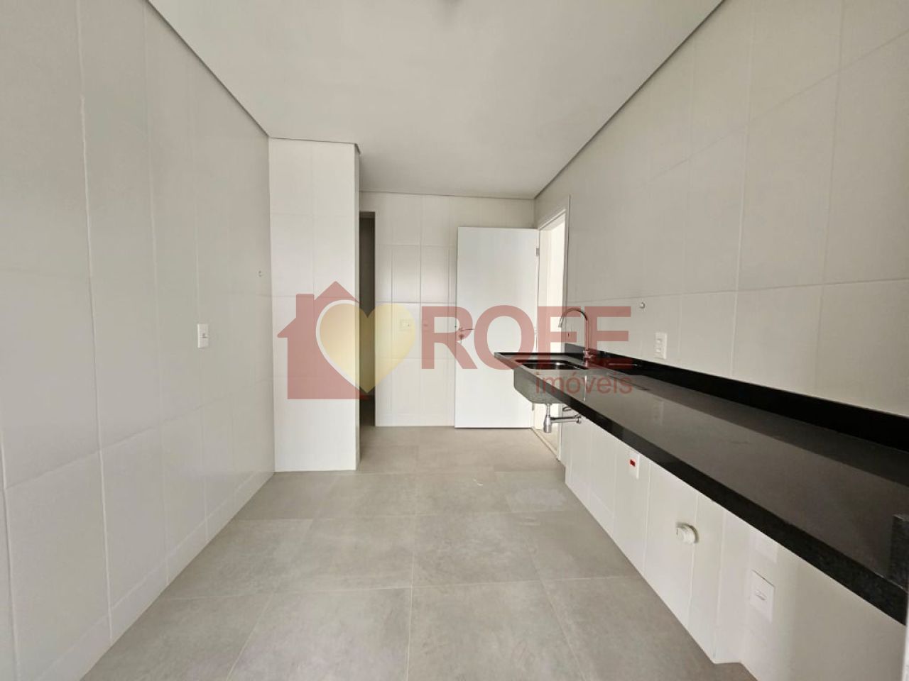 Foto 11 - RF36632