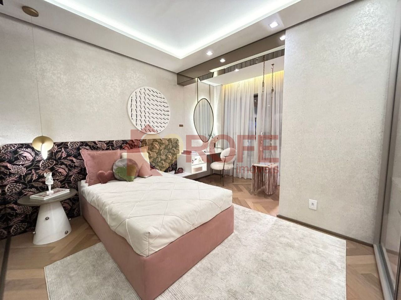 Foto 25 - RF36755