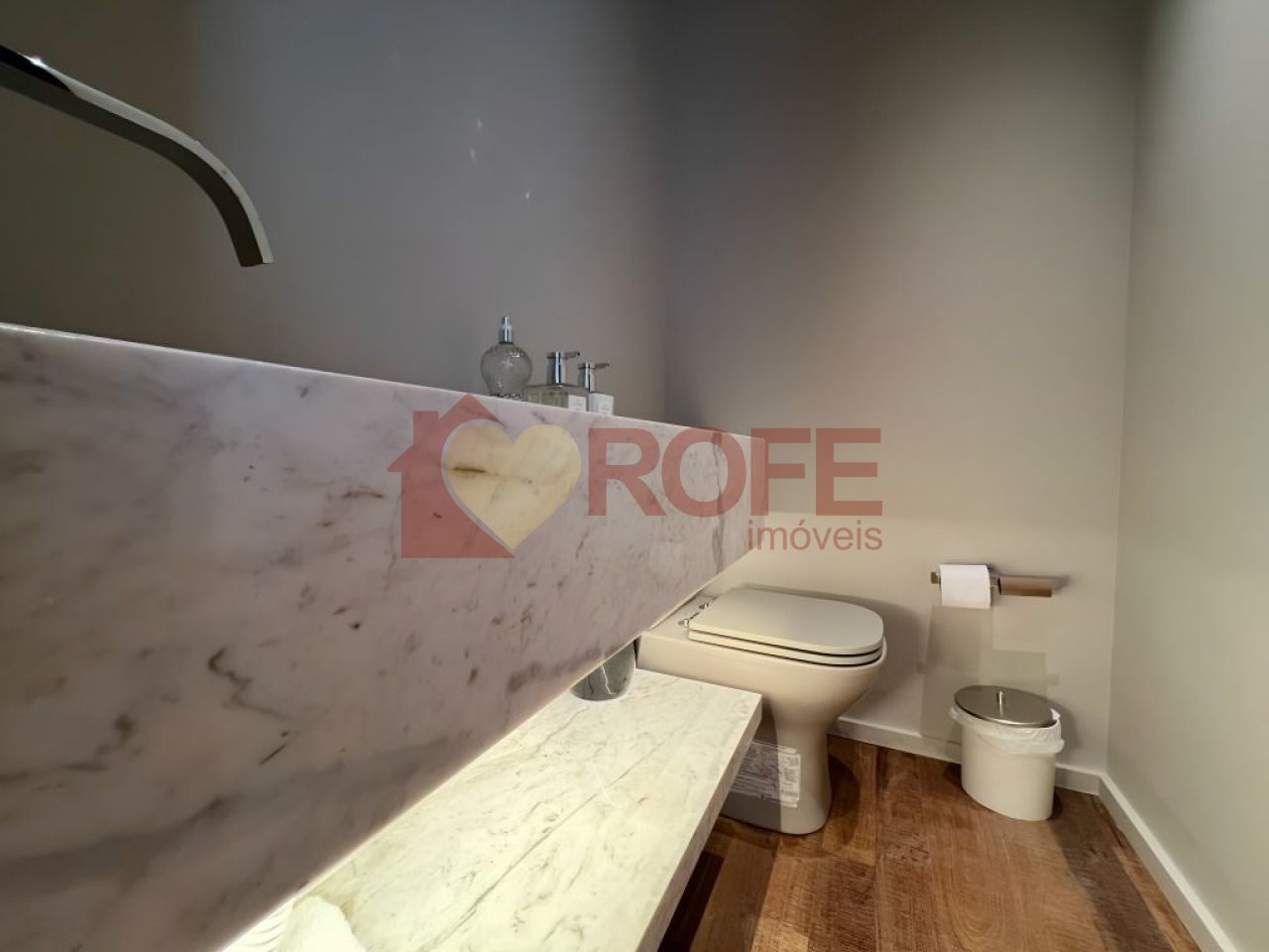 Foto 8 - RF36757