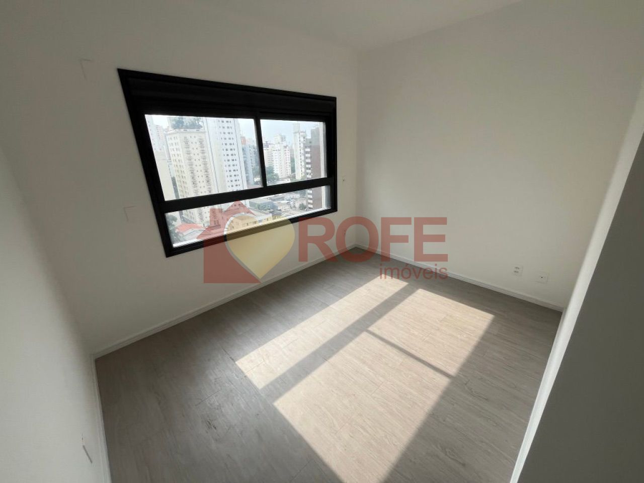 Foto 23 - RF36916