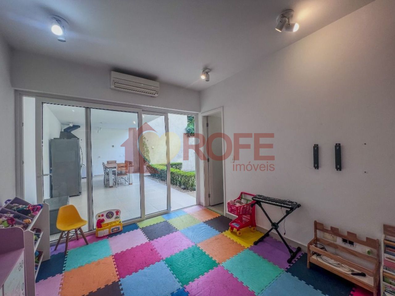 Foto 15 - RF36939