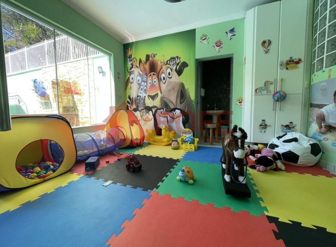 Foto 100 - RF36991