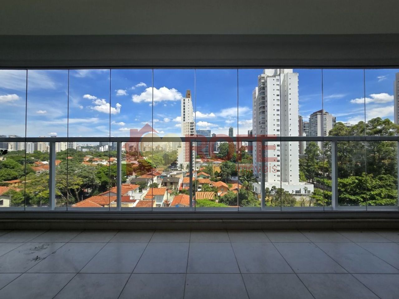 Foto 4 - RF37025